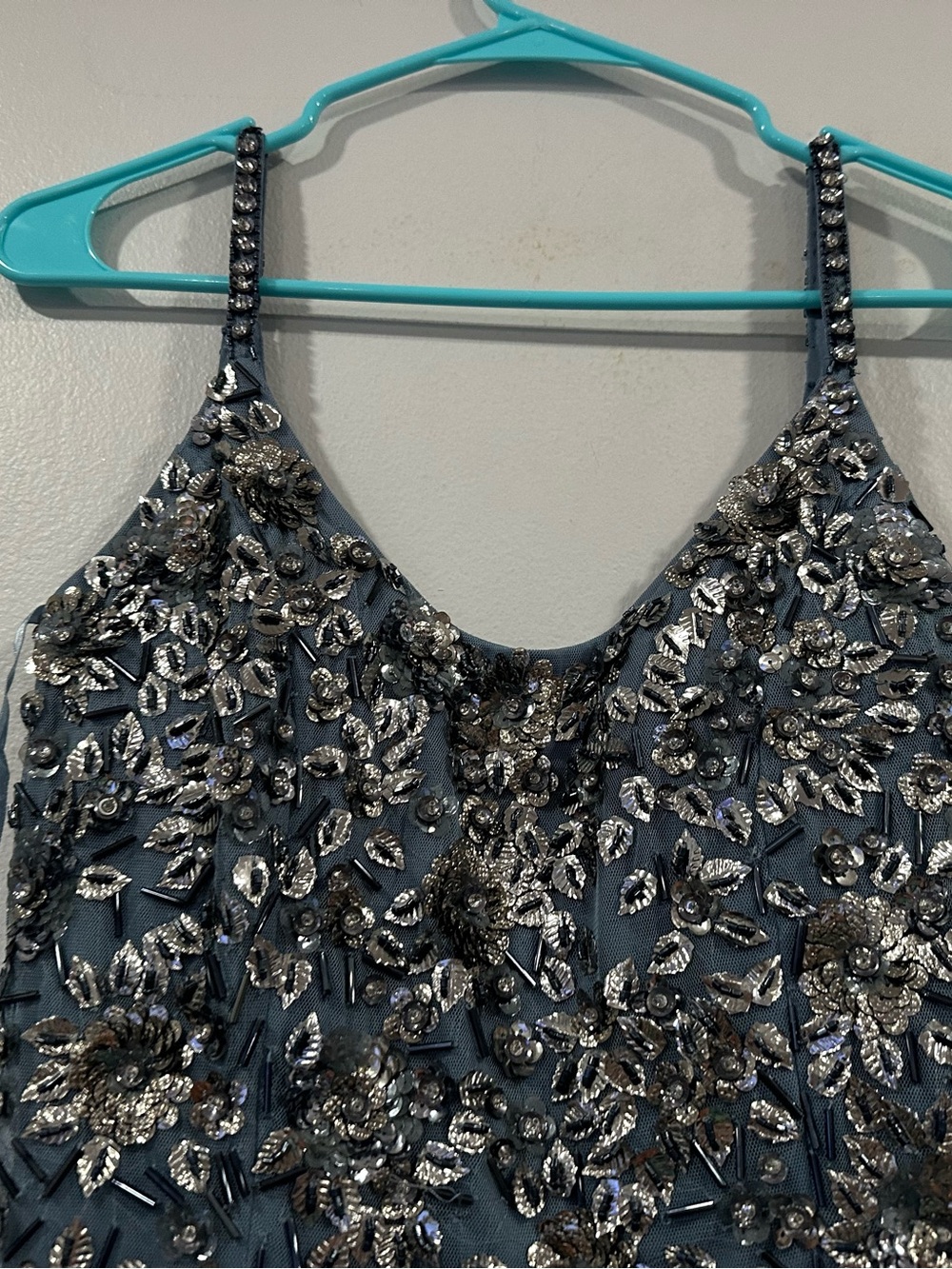Mac Duggal 5477 Slate Gray Floral Embellished Scoop Neck Evening Gown Sz 4 NEW - Picture 4 of 8